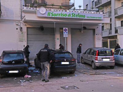 Foggia, nuovo attentato nella notte a “Sanità Più”: è il quarto dell’anno
