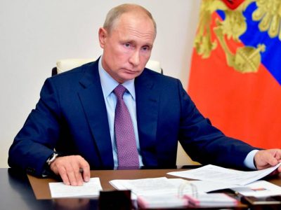 Putin: “Ho permesso io le cure di Navalny all’estero, caso strumentalizzato”