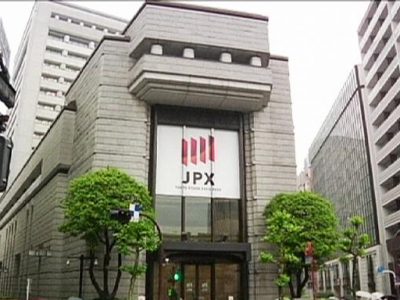 Cautela ma apertura degli scambi alla Borsa di Tokyo sotto la spinta degli Usa