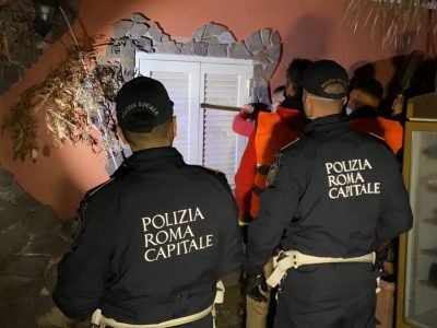 Casamonica, sgombero e demolizione di villette, costruzioni e capannoni