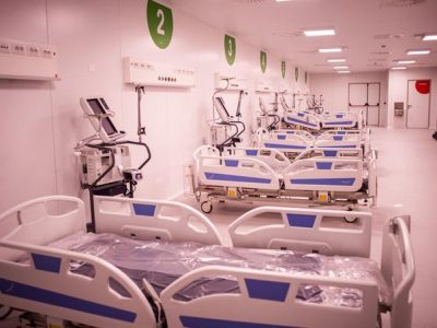 Bollettino Covid, contagi in calo: 17.012 nuovi casi e 141 decessi