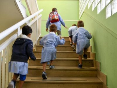 Milano, maestro indagato per violenza e percosse su bambini e disabili