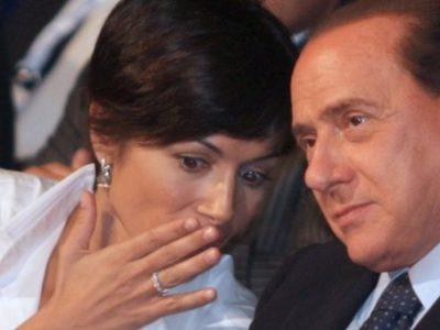 Carfagna: “Sì al decreto, ma dobbiamo tutelare la piccola imprenditoria”