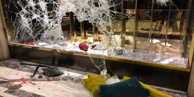 Proteste a Torino: 10 arresti e 2 denunce per i...