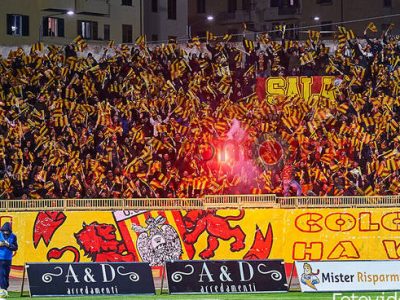 Processo per danneggiamenti a 37 ultrà del Catanzaro in trasferta a Catania