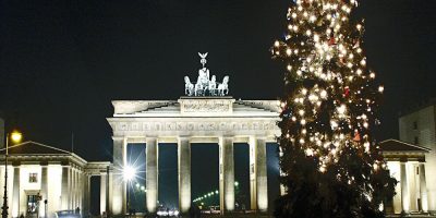 Germania, sì ai pranzi di Natale ma a non più d...