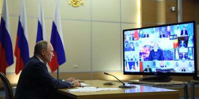 Putin “Quella del covid è una crisi che n...