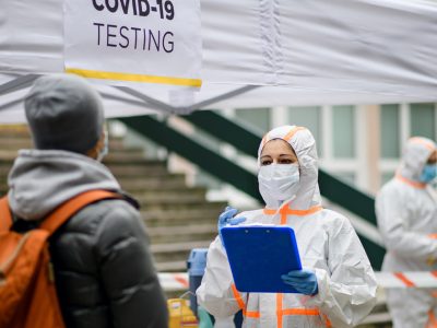 Covid, Gimbe, si inverte la curva dei contagi: +32,1 in una settimana