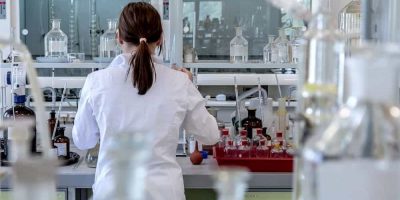 Virus, appelli alla prudenza e il ministro Sper...