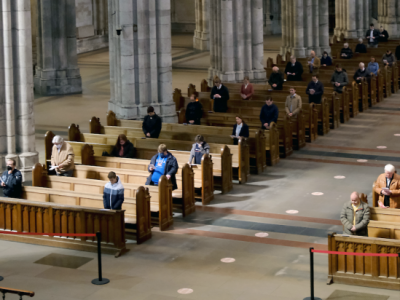 Francia, il Consiglio di Stato chiede di rivedere il numero dei fedeli presenti alle messe