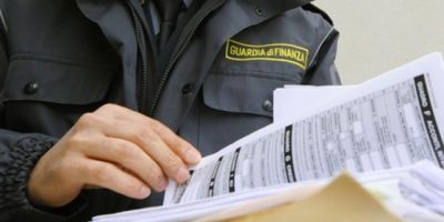 Rete di associazione a delinquere per controlla...