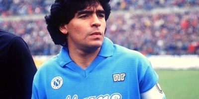 Il mondo piange Maradona, folle genio che ha se...