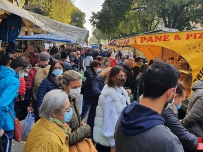 Mercati rionali zona rossa: i non alimentari chiedono equiparazione negozi al dettaglio