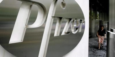 Pfizer annuncia: il nostro vaccino anti-Covid e...