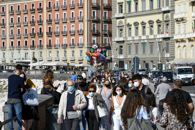 regioni arancioni rosse