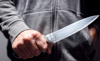 Ucciso a coltellate per strada da un coetaneo ed ex compagno di scuola