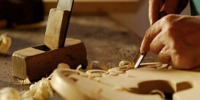 Istat, ancora una flessione degli occupati a ot...