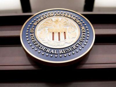 La Fed lascia invariati i tassi di interesse, il costo del denaro resta fermo