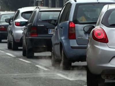 Torino, da lunedì 4 gennaio stop a tutti i veicoli con omologazione euro 4 diesel