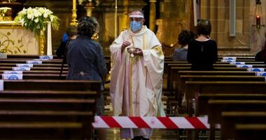 La Conferenza episcopale accetta le messe ad or...