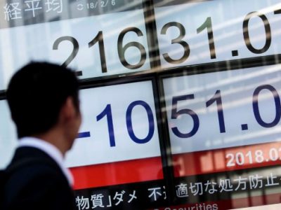 Avvio positivo per la Borsa di Tokyo dopo una settimana di scambi ridotti