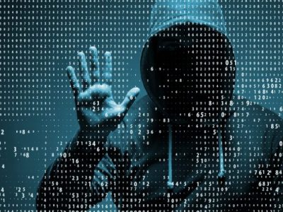 Attenzione all’SMS truffa che avvisa di un pacco in giacenza