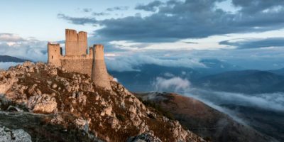 In Abruzzo, alla scoperta dell’antica Roc...