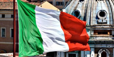 Rapporto Migrantes: sono 5,6 milioni gli italia...