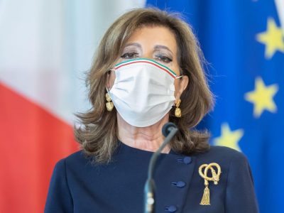 Casellati, 124 voli di Stato in un anno: privilegio o necessità?