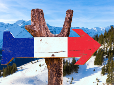 Francia, controlli su chi andrà a sciare all’estero: giro di vite su possibili contagi