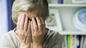 Si fingevano carabinieri per truffare gli anzia...