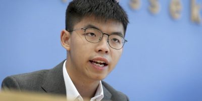 Oltre un anno di carcere a Joshua Wong uno degl...
