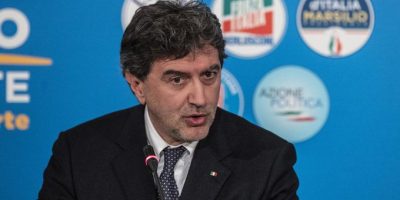 Il caso Abruzzo: da zona rossa ad arancione sen...