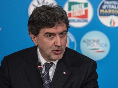 Il caso Abruzzo: da zona rossa ad arancione senza autorizzazione del governo