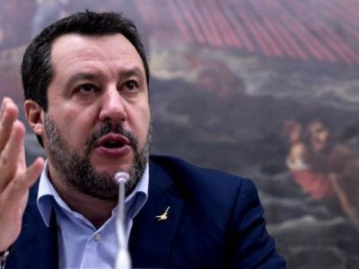 Per ora saltata la visita di Salvini a Mosca. “Colpa della fuga di notizie”