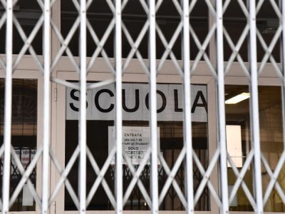 La Flc-Cigl contro l’Azzolina “La scuola abbandonata a se stessa, così fallisce il Pa...