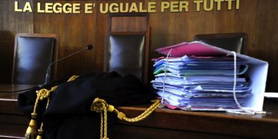 Confermati i 15 anni all’uomo che sfregiò...