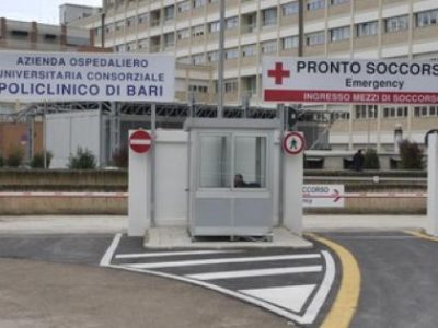 Un bambino di 9 anni si è impiccato a Bari, indagine sui dispositivi informatici