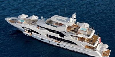 Sequestrato dalla GdF il maxi yacht di oltre 50...