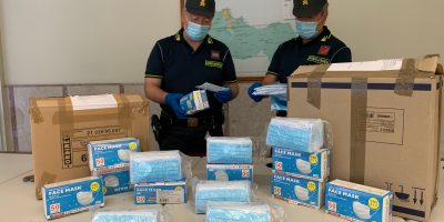 A Milano guerra delle mascherine fra ditte, la ...