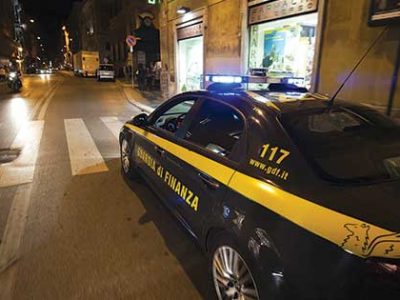 Arresti per reati contro la pubblica amministrazione e contro il patrimonio