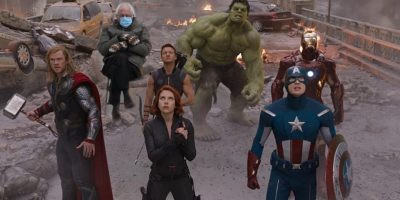 Bernie Sanders, la sua foto con le muffole sarà...