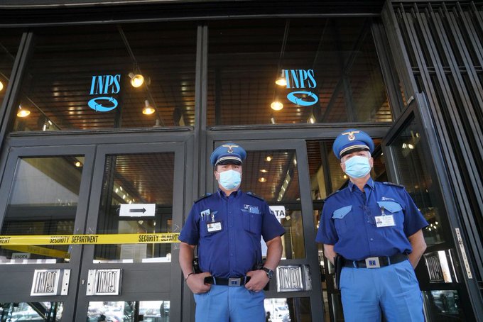 Catalfo stop licenziamenti