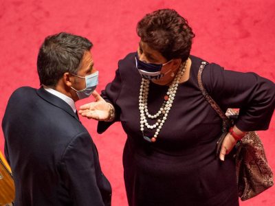 Renzi: “Conte cerca i responsabili delle nostre proposte e non soluzioni”