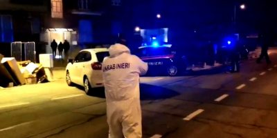 Uccide moglie e figlio di 5 anni e tenta il sui...