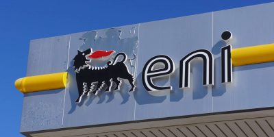 Eni perde 8 miliardi nell’anno più diffic...