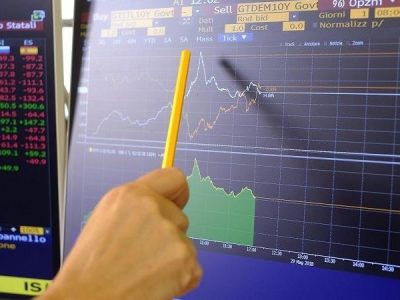 Avvio di giornata in lieve rialzo per lo spread tra Btp e Bund tedesco