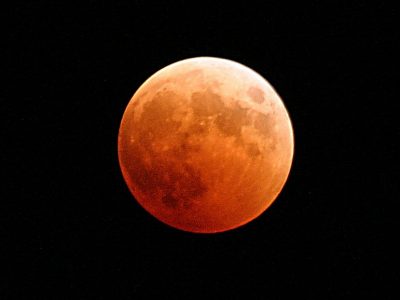 Spettacolo nel cielo: il 26 maggio la Superluna più grande dell’anno