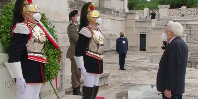 Al via le celebrazioni del 4 novembre presenzia...