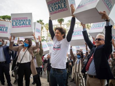 Suicidio assistito, svolta storica: deciso il farmaco per Mario